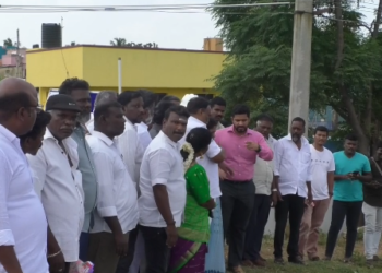 வடகிழக்கு பருவமழை முன்னிட்டு பல்வேறு பகுதிகளில் சென்னை மாநகராட்சி மேயர் ஆய்வு