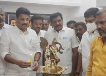 விழுப்புரம் தெற்கு மாவட்டDMKஇளைஞரணி சார்பில் கெடார் ஊராட்சியில் கலைஞர் நூற்றாண்டு விழாவை முன்னிட்டு புதிய “கலைஞர் நூலகம்”