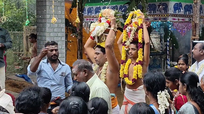 தரங்கம்பாடி N.N சாவடி கிராமத்தில் 200 ஆண்டுகள் பழமையான வெள்ளைவாரன விநாயகர் கோவில் கும்பாபிஷேகம்