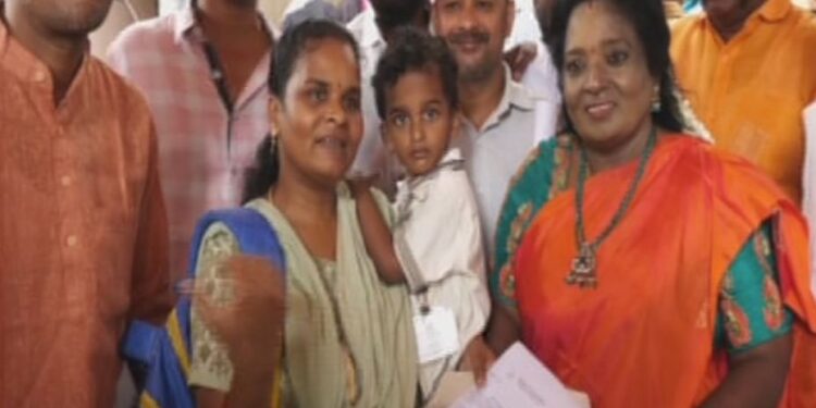 தம்பி விஜய் உன் கட்சி வளர S I R உதவும் – தமிழிசை ஆலோசனை