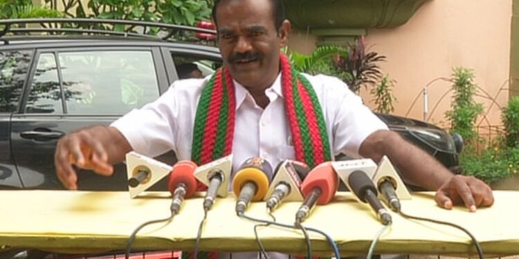 பிஜேபி-யின் கிளை அமைப்பாக மாறிய அதிமுக – தனியரசு விமர்சனம்