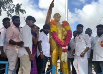 TVK-தலைவர் தளபதி அவர்க ளின் நல்லாசியுடன்,கழக பொது செயலாளர் அவர்களின் வழிகாட்டு தலின்படி, தவெக வினர் நலத்திட்ட உதவி