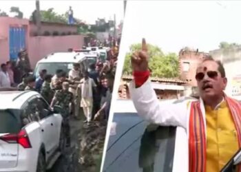 துணை முதல்வர் மீது செருப்பு கற்களால் தாக்குதல்