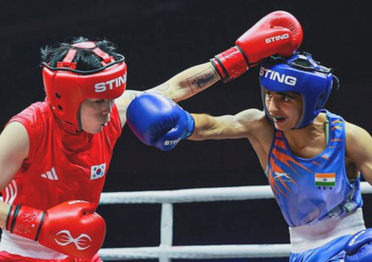 ஒரே நாளில் 4 தங்கப்பதக்கங்கள் – பொளந்து கட்டிய இந்தியா