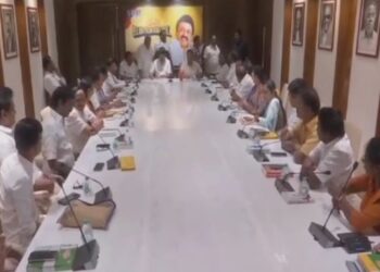 மத்திய அரசை கண்டித்து திமுக எம்.பிக்கள் கூட்டத்தில் கண்டனம்