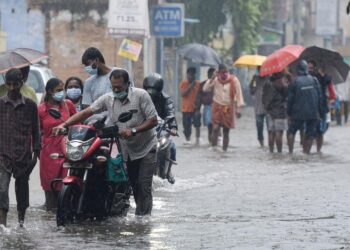 உருவானது டிட்வா புயல் – ரெட் அலெர்ட் விடுத்த வானிலை மையம்