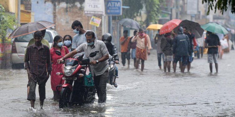 உருவானது டிட்வா புயல் – ரெட் அலெர்ட் விடுத்த வானிலை மையம்