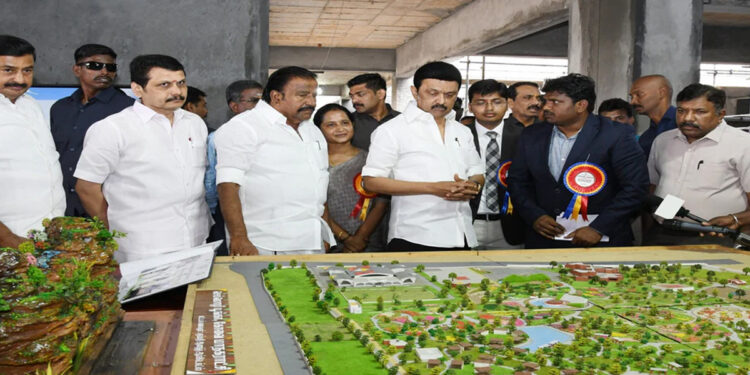 கோவை செம்மொழி பூங்காவை திறந்து வைத்தார் முதல்வர் ஸ்டாலின் !