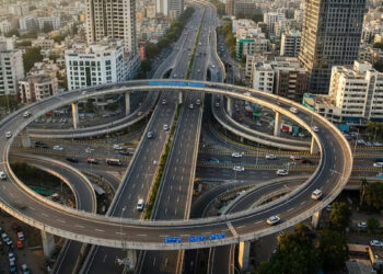 போக்குவரத்து சிக்னல் இல்லாத முதல் இந்திய நகரம்…?!