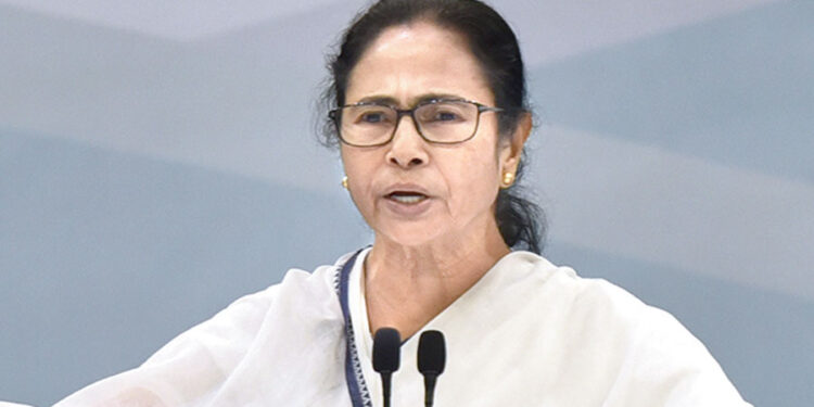 எஸ்.ஐ.ஆர் பணிச்சுமையால் ஆசிரியை தூக்கிட்டு தற்கொலை – மம்தா கண்டனம்