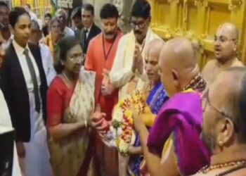 குடியரசுத் தலைவர் முர்மு திருப்பதியில் சுவாமி தரிசனம்