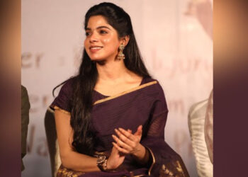 “இயக்னநரின் பழக்கத்திற்கு நடிகை திவ்யபாரதி எதிர்ப்பு”