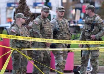 அமெரிக்க வெள்ளை மாளிகை அருகே துப்பாக்கிச்சூடு