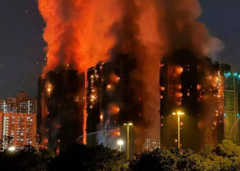 ஹாங்காங்கில் அடுக்குமாடி குடியிருப்பில் பெரும் தீவிபத்து ; உயிரிழப்பு 44ஆக உயர்வு – 279 பேர் மாயம்