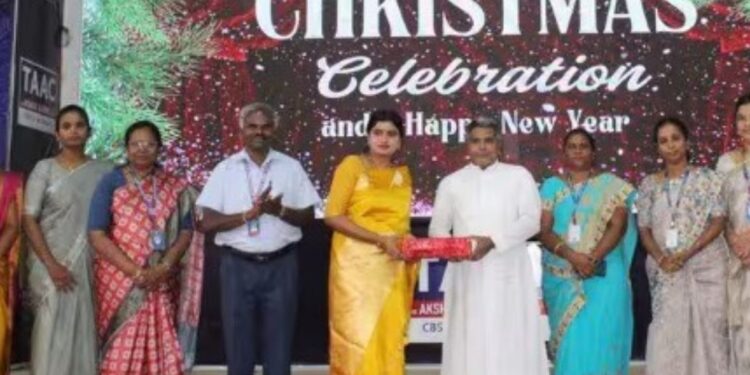 திண்டுக்கல் அச்யுதா பப்ளிக் பள்ளியில் கோலாகலமான கிறிஸ்துமஸ் தின விழா