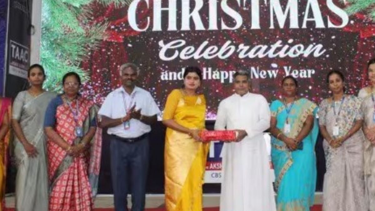 திண்டுக்கல் அச்யுதா பப்ளிக் பள்ளியில் கோலாகலமான கிறிஸ்துமஸ் தின விழா