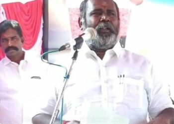 கட்சி மாறியவர்கள் அமைதியாக இருக்க வேண்டும்  முன்னாள் அமைச்சர் ஆர்.பி.உதயக்குமார் பேச்சு