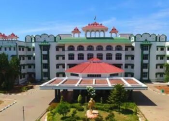 2014, 2017 தீர்ப்புகளை அமல்படுத்தக் கோரி வழக்கறிஞர்கள் ஆர்ப்பாட்டம்!