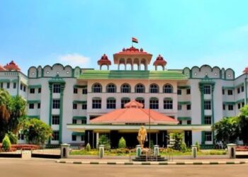 சிறைவாசிகளுக்கான வழிகாட்டு நெறிமுறைகள்: ஐகோர்ட் கிளை உத்தரவு!