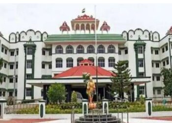 மதுவால் 2.98 லட்சம் பேர் பலி; டாஸ்மாக் எதிர்ப்பு வழக்கை உயர்நீதிமன்றம் ரத்து செய்தது.