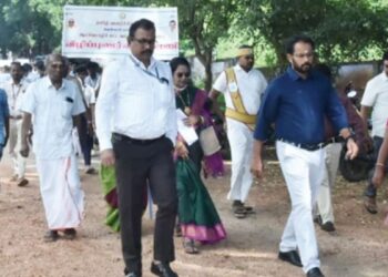 தென்காசியில் தமிழ் ஆட்சிமொழிச் சட்ட வார விழிப்புணர்வுப் பேரணி: மாவட்ட ஆட்சியர் ஏ.கே. கமல் கிஷோர் தொடங்கி வைத்தார்!