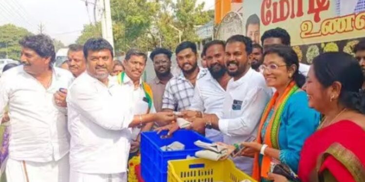 கோவையில் ‘மோடி கிச்சன்’ தொடக்கம் வாஜ்பாய் பிறந்தநாளை முன்னிட்டு 10 ரூபாய்க்கு மதிய உணவு வழங்கும் புதிய திட்டம்
