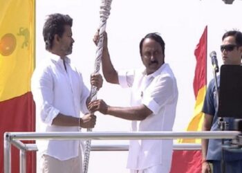 “புரட்சித் தலைவருக்குப் பிறகு புரட்சித் தளபதி விஜய்” செங்கோட்டையன் அனல் பறக்கும் பேச்சு!