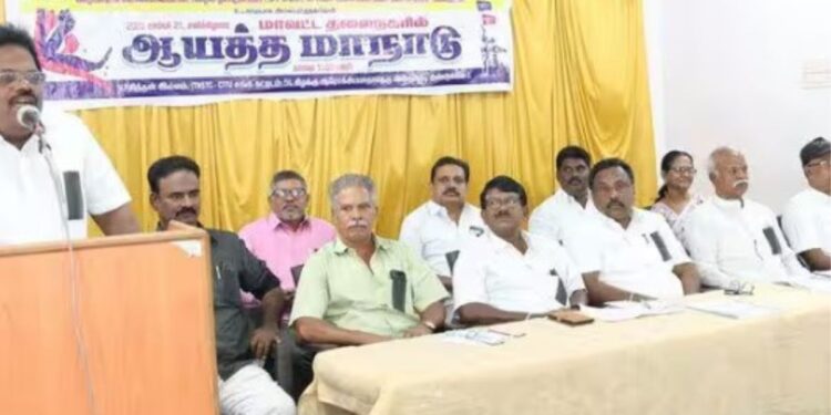 திண்டுக்கல்லில் ஜாக்டோ – ஜியோ சார்பில் கருப்புப் பட்டை அணிந்து ஆயத்த மாநாடு!