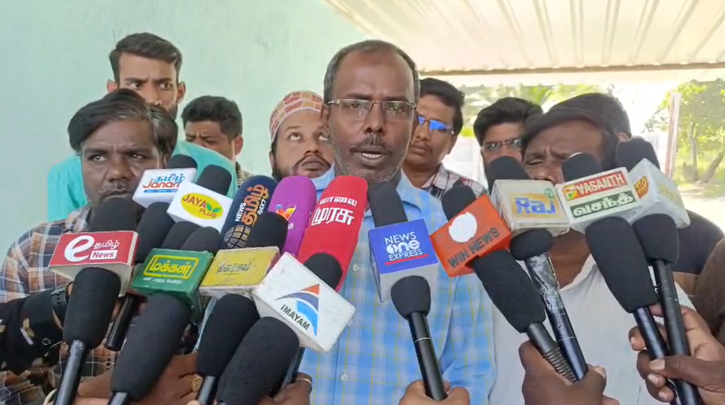 ரூ.200 கோடி மதிப்புள்ள மசூதி சொத்துகள் மூத்தவல்லிகள் முறைகேடாக விற்பனை? – நடவடிக்கை எடுக்காத அதிகாரிகள் மீது கடும் குற்றச்சாட்டு