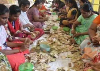 தேனி வீரபாண்டி கவுமாரியம்மன் கோயில் உண்டியல் காணிக்கை எணிக்கை