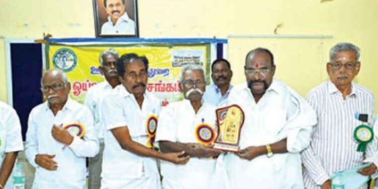 புதுக்கோட்டையில் ஊரக வளர்ச்சித் துறை ஓய்வூதியர்கள் சங்கப் பொதுக்குழுவில் தேர்தல் விழிப்புணர்வுப் பிரசாரத் தீர்மானம்