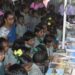 தேனி புத்தகத் திருவிழாவில் அலைமோதிய மாணவர் கூட்டம் வாசிப்பு ஆர்வத்துடன் பல்வேறு தலைப்புகளில் புத்தகங்களை வாங்கி மகிழ்ந்தனர்