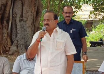 திமுக ஆட்சியில் கூடுதல் ரேஷன் கடைகள்: ஒட்டன்சத்திரத்தில் புதிய பகுதிநேர கடையைத் திறந்து வைத்து அமைச்சர் சக்கரபாணி பேச்சு