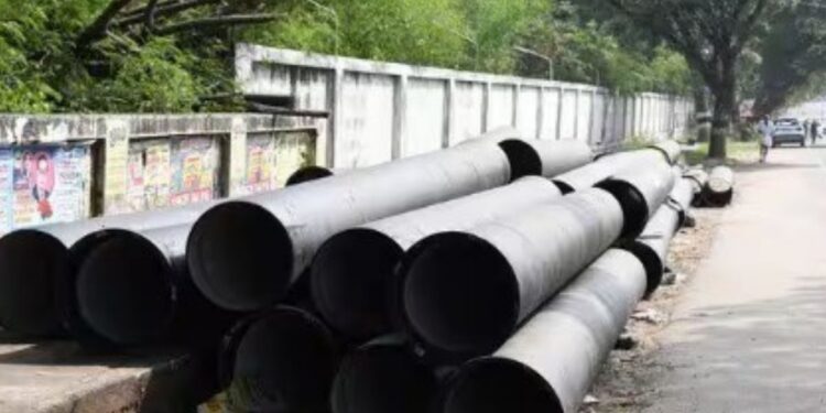 பொள்ளாச்சியில் ரூ.24.5 கோடியில் பிரம்மாண்ட குடிநீர் மேம்பாட்டுப் பணிகள் புதிய குழாய்கள் பதிக்கத் திட்டம்