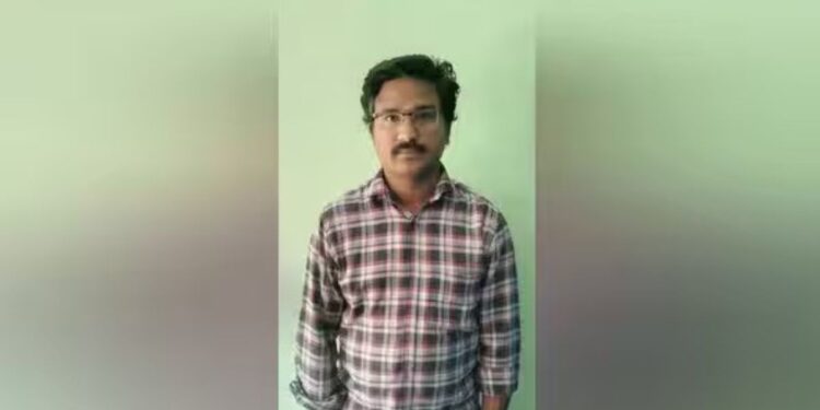 திண்டுக்கல் பிரபல நகைக்கடையில் ஊழியர்களே கைவரிசை – ரூ.1.43 கோடி மதிப்பிலான தங்கம் திருட்டு