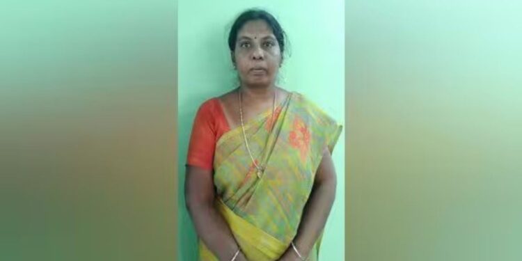 போலி பில்கள் மூலம் ரூ.2 கோடி கையாடல் பழநி அருகே தனியார் நிறுவன பெண் மேலாளர் அதிரடி கைது