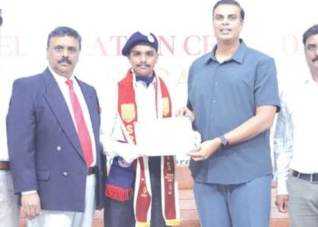 டெல்லி குடியரசு தின அணிவகுப்பு கோவை ராமகிருஷ்ணா கல்லூரி மாணவர் தர்ஷன் தேர்வு 12-வது ஆண்டாகச் சாதனை!