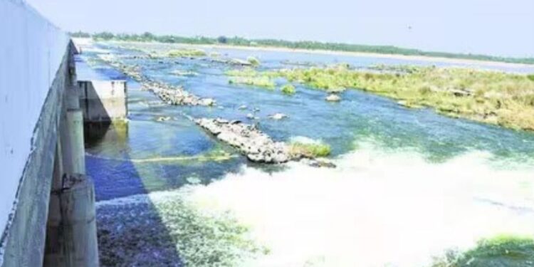 மாயனுார் கதவணைக்கு காவிரி நீர்வரத்து 14,664 கன அடியாக அதிகரிப்பு