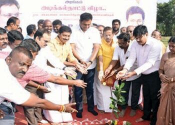 மன்னார்குடி இளைஞர்களின் விளையாட்டு கனவு நனவாகிறது  ‘முதலமைச்சர் சிறு விளையாட்டு அரங்கம்’ – அமைச்சர் டி.ஆர்.பி.ராஜா அடிக்கல் நாட்டினார்