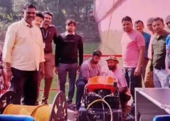 முல்லைப் பெரியாறு அணையில் ‘ஆர்.ஓ.வி’ கருவி மூலம் நீருக்குள் நடந்த ஆய்வு நிறைவு அறிக்கை தாக்கல்