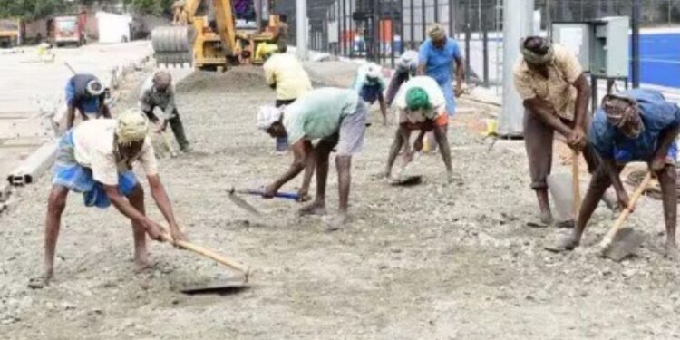 கோவையில் சர்வதேச தரத்தில் புதிய ஹாக்கி மைதானம்  துணை முதல்வர் உதயநிதி ஸ்டாலின் திறந்து வைக்கிறார்