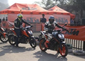 சேலத்தில் ஆன்-டிராக் டெஸ்ட் ரைட் – இளைய தலைமுறை ரைடர்களுக்குப் புதிய அனுபவம்!