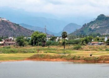 கொழுமம் – நெய்க்காரப்பட்டி வழித்தடத்தில் பாதயாத்திரை பக்தர்களுக்கு தனிப்பாதை தேவை