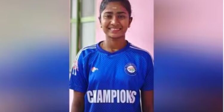 தேசிய சீனியர் வாலிபால் போட்டி தமிழக அணிக்கு மதுரை வீராங்கனை ஜெயப்ரியா தேர்வு!