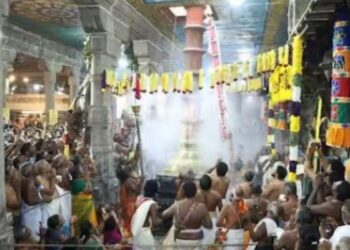 மும்மூர்த்திகள் சங்கமிக்கும் சுசீந்திரத்தில் மார்கழிப் பெருந்திருவிழா கொடியேற்றத்துடன் துவக்கம் மகா தேரோட்டம்