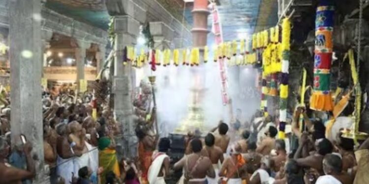 மும்மூர்த்திகள் சங்கமிக்கும் சுசீந்திரத்தில் மார்கழிப் பெருந்திருவிழா கொடியேற்றத்துடன் துவக்கம் மகா தேரோட்டம்