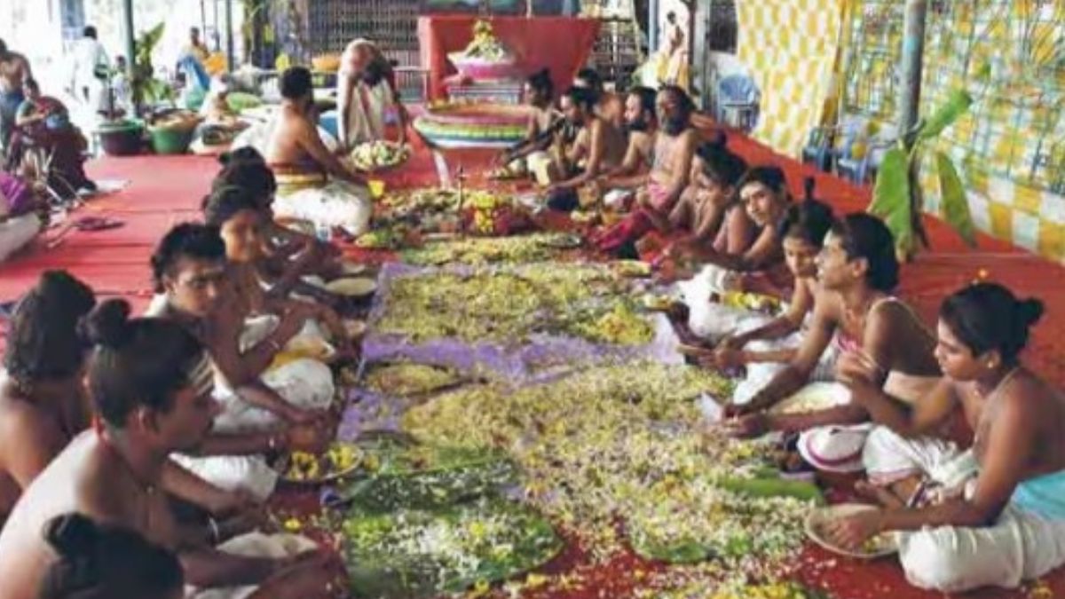 கரூர் பசுபதீஸ்வரா ஐயப்பன் கோவில் தீர்த்தக்குட ஊர்வலம் மண்டல பூஜை!