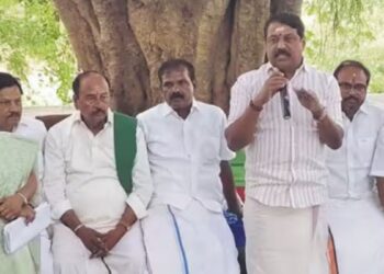 அந்தியூரில் பா.ஜ.க. கிராமசபை கூட்டம் நெசவாளர் பிரச்னைகளுக்குத் தீர்வு காண நயினார் நாகேந்திரன் வலியுறுத்தல்