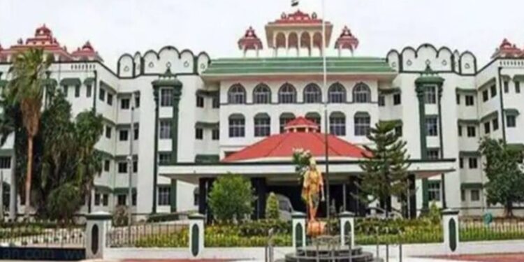 அமலாக்கத்துறை டிஜிபிக்கு எழுதிய ரகசிய கடிதம் குற்ற வழக்குகளில் தொடர்புடையவருக்குக் கிடைத்தது எப்படி?