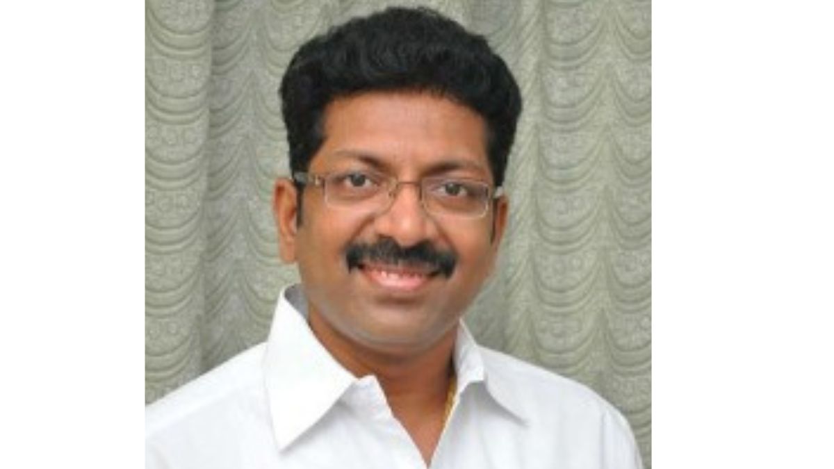 முதலமைச்சரின் பொருளாதாரப் புள்ளிவிவரங்கள் வெறும் வார்த்தை ஜாலம்” – டாக்டர் சரவணன் சாடல்!